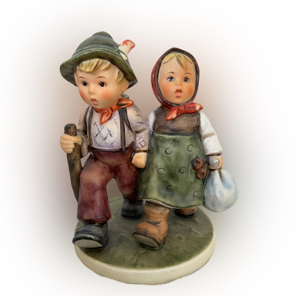 GOEBEL HUMMEL Figurine “Going Home” (HUM 383) Boy & Girl Walking Together